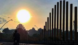 Melihat Matahari Terbit Hari Pertama Tahun 2022 Sambil Berolahraga