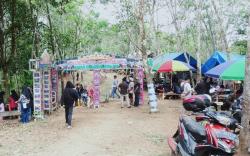 Libur Tahun Baru, Curup Jepun Way Kanan Ramai Dikunjungi Wisatawan