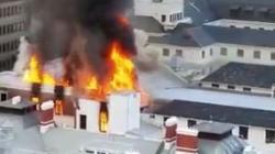 Gedung Parlemen Afrika Selatan Terbakar Hebat, Bangunan Ambruk