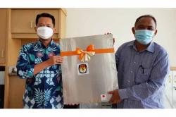  KPU Sleman Hibahkan 5.000 Bilik Suara ke Pemkab <