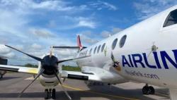 Ngeri, Baling-Baling Pesawat Patah akibat Tabrakan dengan Burung Hantam Jendela Penumpang