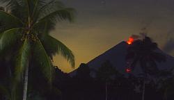 Gunung Semeru Erupsi, Tinggi Letusan 500 Meter