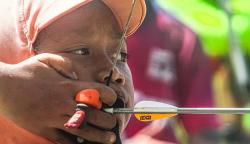 Semangat Atlet Cilik Panahan Berlatih Tembak Target di Stadion Rawa Badak