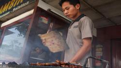 Lezatnya Sate Kambing Muda Bang Rhoma, Dagingnya Empuk di Lidah