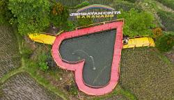 Penampakan dari Udara Jembatan Cinta Desa Mekarbuana Karawang