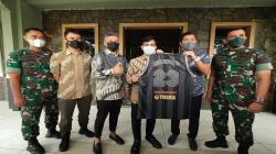 Tim Basket West Bandits Berlaga di Solo, Gading Marten Temui Gibran <