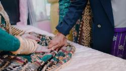 Uang Mahar Suku Paling Mahal di Indonesia, Ada Sanksi Mengabdi ke Mertua jika Tidak Dipenuhi