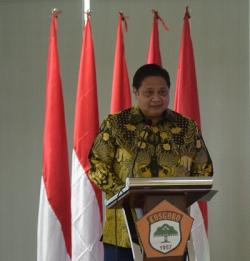  Menko Airlangga Ajak Kosgoro Tingkatkan Sinergi untuk Jaga Momentum Pemulihan Ekonomi di 2022 