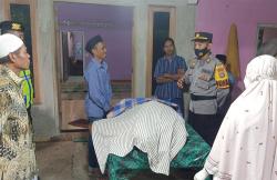 Tragis, Penyadap Nira di Kulonprogo Ditemukan Tewas Terjatuh dari Pohon Kelapa