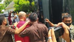 Buron Selama 2 Tahun, Terpidana Fidusia di Cirebon Ditangkap saat Sedang Tidur