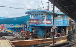 Nelayan Sumsel Sebut Durasi Cuaca Ekstrem Makin Panjang <