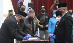 Kepala Dinas Kesehatan Kalbar Harisson Dilantik Jadi Sekda