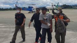 Penampakan Bharatu Bachtiar Terluka Ditembak KKB, Diinfus Dibawa ke RS Bhayangkara