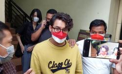 Didampingi Istri, Ini Penampakan Ardhito Pramono saat Jalani Asesmen di BNNP DKI