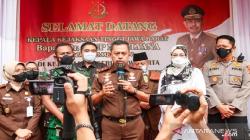 Kajati Jabar Ingkatkan Kejari Purwakarta: Jangan Terima Hibah Uang dari Pemkab<