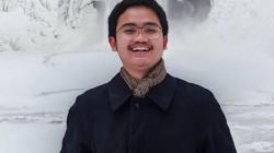 Gigihnya Perjuangan Anak Sopir Taksi Online Tempuh S2 di Amerika Serikat<