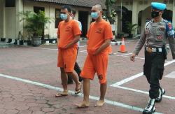 Polresta Jogja Tangkap 2 Pengedar Psikotropika dengan Barang Bukti 24.000 Pil Yarindo