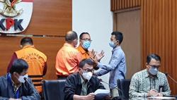 Hakim Itong Isnaeni Teriak saat Konferensi Pers KPK: Ini Hanya Omong Kosong!