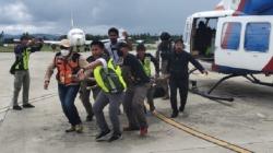Dibantu Yonif PR/431 Kostrad Pamtas RI-PNG, Evakuasi Bharada Resi Korban KKB Berlangsung Aman<