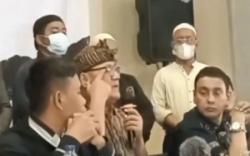 Netizen Serukan #TangkapAzamKhan, Pria yang Sebut Monyet di Video Edy Mulyadi