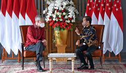 Momen Pertemuan Presiden Jokowi dan PM Singapura Lee Hsien Loong di Kepri