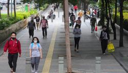 Kenaikan Jumlah Kasus Covid-19 Jadi Alarm Indonesia Tingkatkan Kewaspadaan