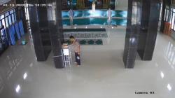 Polisi Tangkap Residivis Pencuri Kotak Amal Bersenjata Gunting Baja<