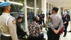 WNA Yordania Ngamuk di Bandara Ngurah Rai, Pukul Polisi dan Petugas Avsec<