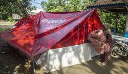 Rumah Rusak, Korban Gempa Banten Masih Bertahan di Tenda Darurat