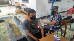 Masyarakat Pesisir Bangka Barat Divaksin Booster