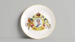 Memalukan, Tulisan di 10.000 Suvenir 70 Tahun Kenaikan Takhta Ratu Elizabeth II Typo