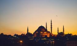 Teks Khutbah Jum'at tentang Etos Kerja