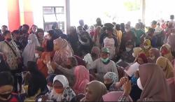 Pelanggaran Prokes Warnai Pembagian KKS di Palopo