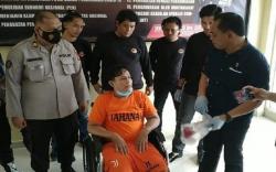 Melawan Pakai Senpi, Kaki DPO Begal Ini Diberondong Tembakan oleh Polisi 