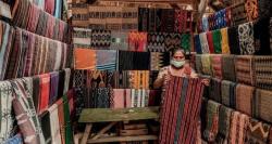 Mengintip Pesona Suku Sasak Dusun Sade di Tengah Gemerlap MotoGP Mandalika 