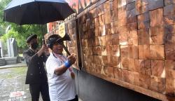 Unnes Cetak Rekor Olahraga Lempar Pisau Kapak Setiap Hari Selama Setahun