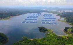 Erick Thohir: Proyek PLTS Terapung Cirata Bisa Direplikasi di Seluruh Sungai Indonesia