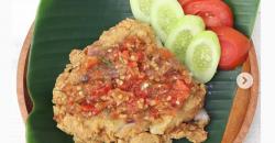 Resep Ayam Geprek Enak dan Renyah, Pedasnya Bikin Penasaran