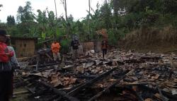 Dalam Semalam, 2 Peristiwa Kebakaran Terjadi di Sukabumi, Gudang-Motor Ludes<