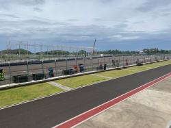 Sirkuit Mandalika Terlalu Basah, Tes Pramusim MotoGP 2022 Hari Pertama Disetop Sementara