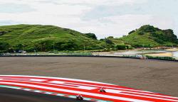 Indahnya Pemandangan Sirkuit Mandalika dari Bukit 360