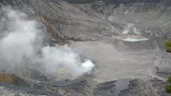 Gunung Tangkuban Parahu Berstatus Level I, Waspadai Potensi Letusan Freatik Tiba-tiba<