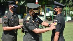 Kasdam XIII/Merdeka Lantik 409 Prajurit Baru di Minahasa Selatan