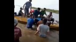 Perahu Terbalik di Perairan Teluk Meranti, 6 Orang Tewas 