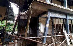 BNPB: 448 Rumah Warga Tegal Rusak akibat Bencana Tanah Bergerak