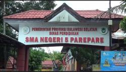 Puluhan Siswa SMAN 5 Parepare Jalani Isoman di Sekolah