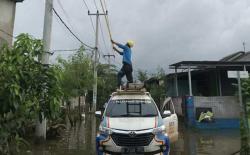 204 Gardu Distribusi PLN di Bekasi Masih Terendam Banjir, Aliran Listrik Diputus Sementara