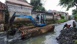 PTUN Jakarta Perintahkan Gubernur Anies Lanjutkan Pengerukan Kali Mampang