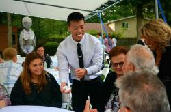 Berhenti Kerja di Perusahaan Asuransi, Pria Ini Pilih Jadi Pesulap dengan Pendapatan Rp1,12 Miliar 