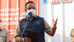 Anies Baswedan Salurkan Bantuan Rp11 Miliar untuk Renovasi Masjid hingga Gereja
